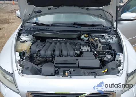 2010 Volvo S40 2.4I из США, поврежденный, VIN YV1382MSXA2513348